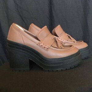 Converse Brown Tassel Chunky Heeled Loafers size 7